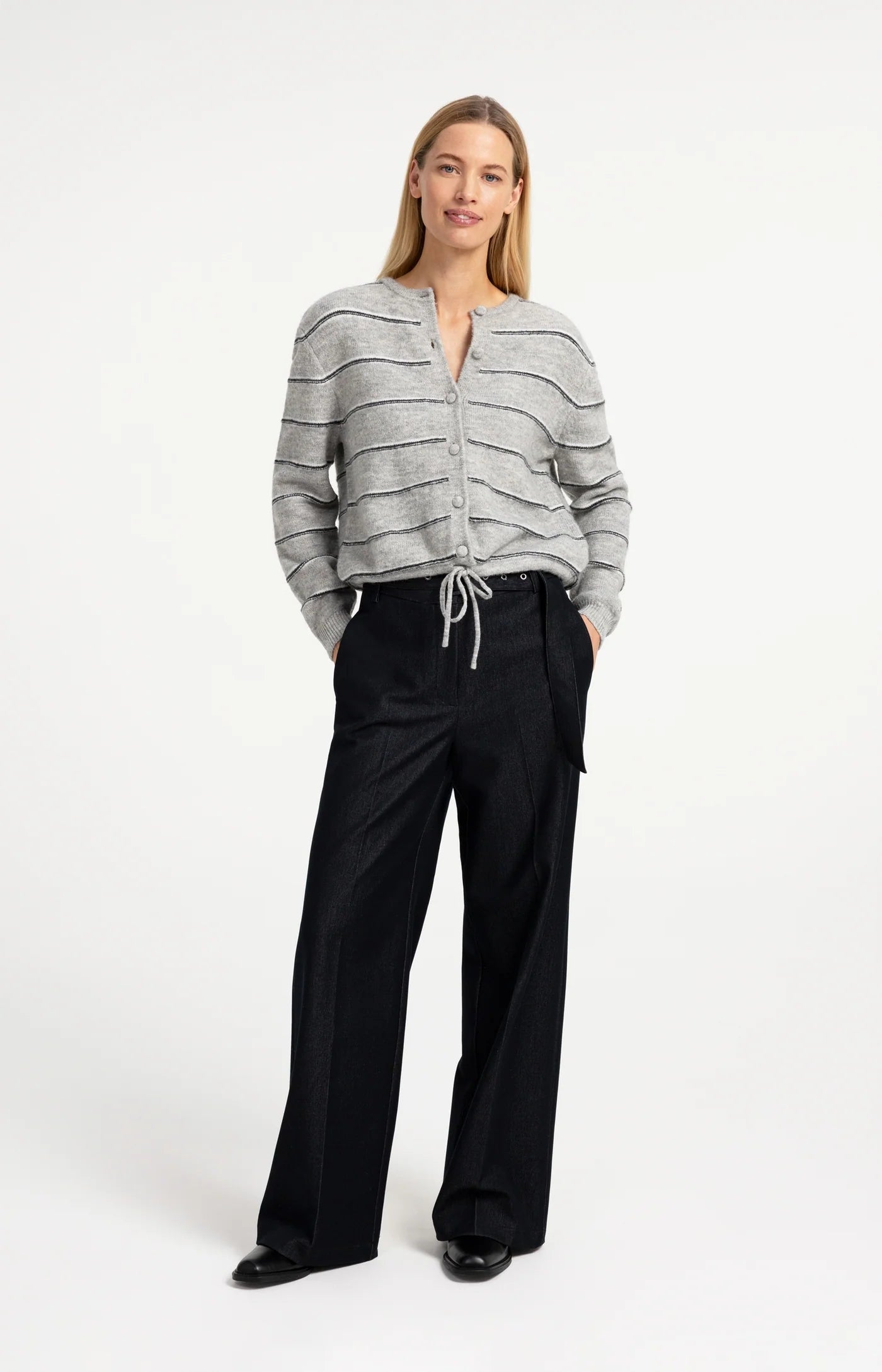 Knitted Striped Cardigan Long Sleeve in Medium Grey Melange