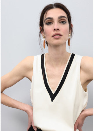 V-neck Top in Ecru