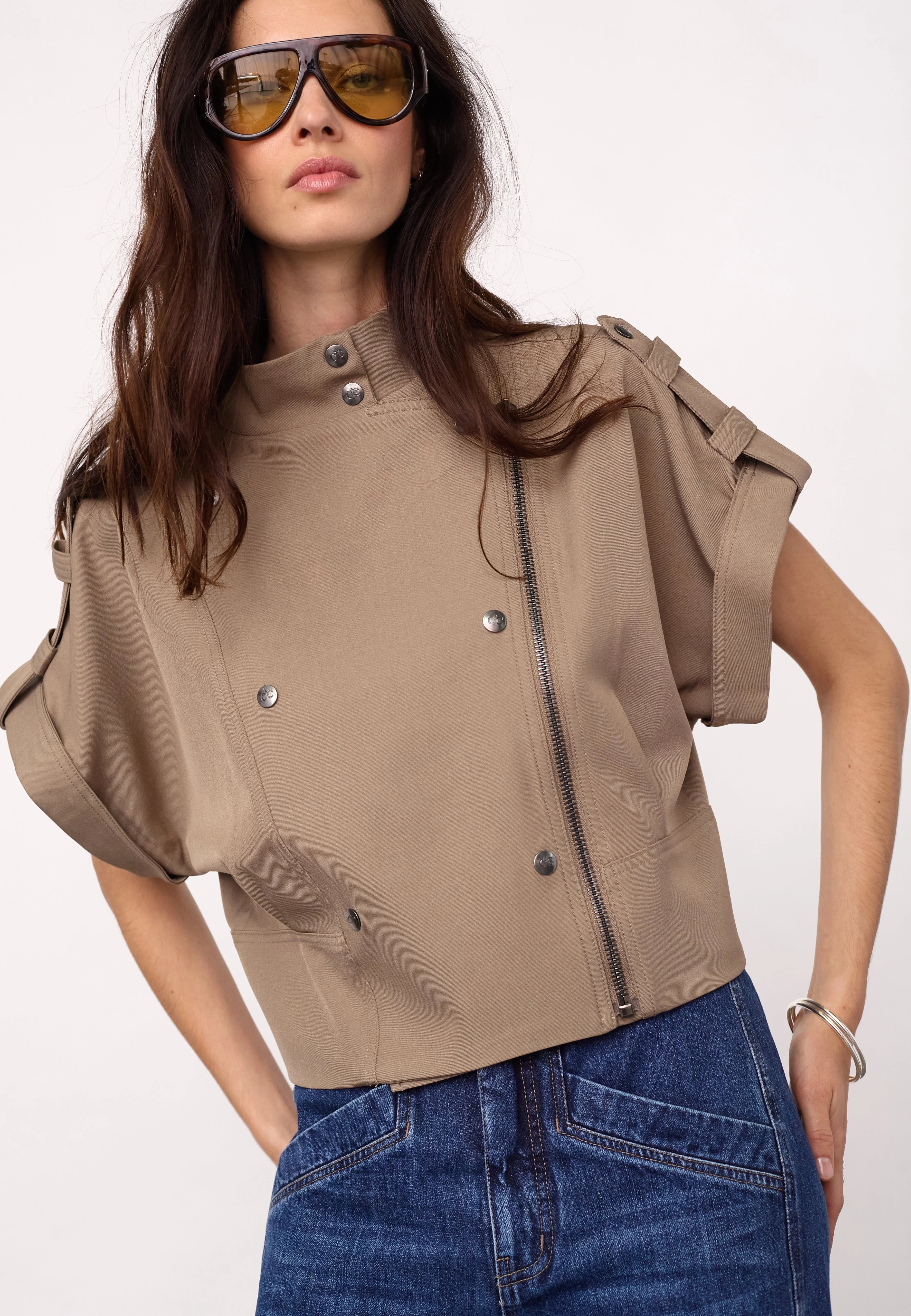 LunaCC Vest in Taupe