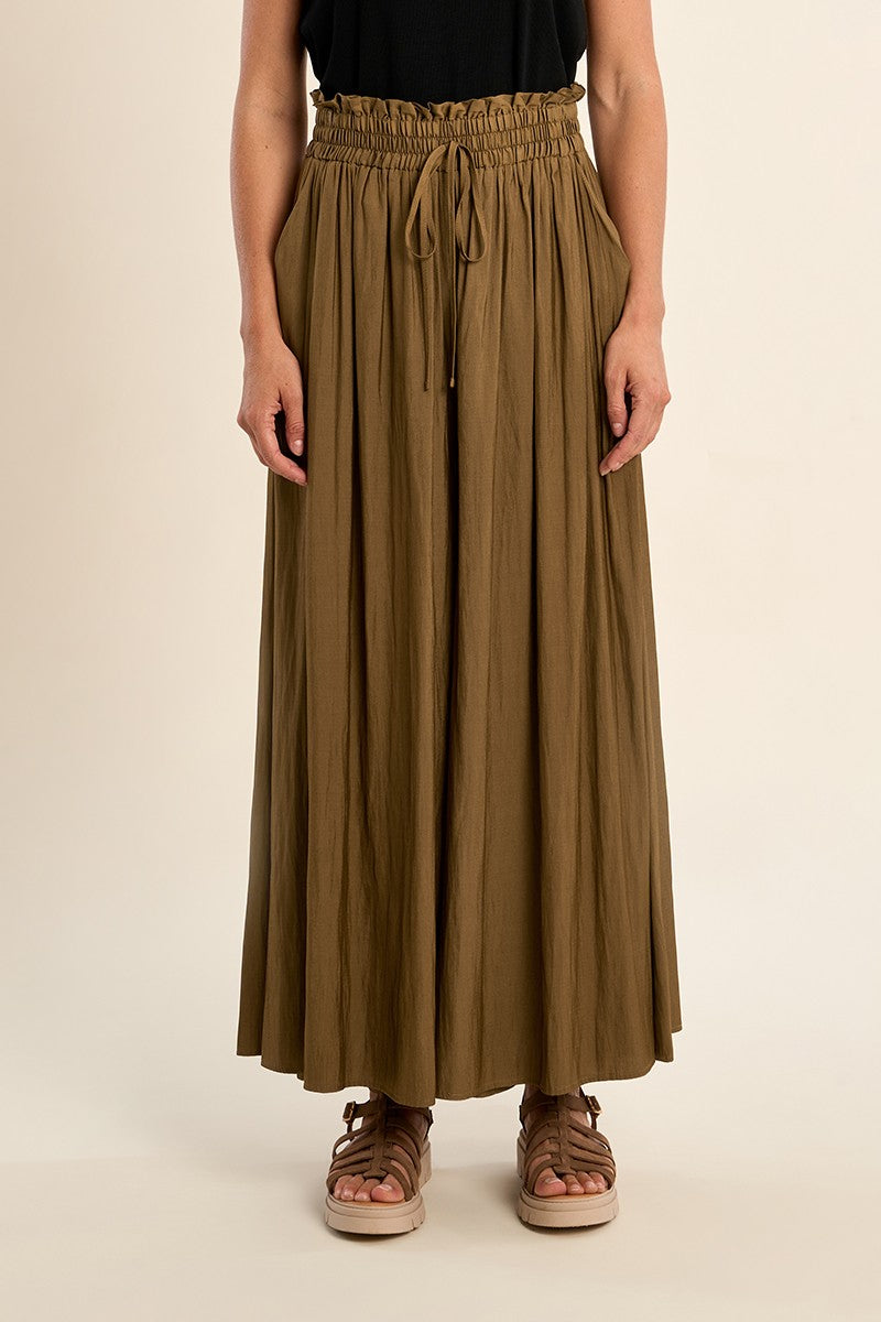 Wide Flowing Trouser in Khaki