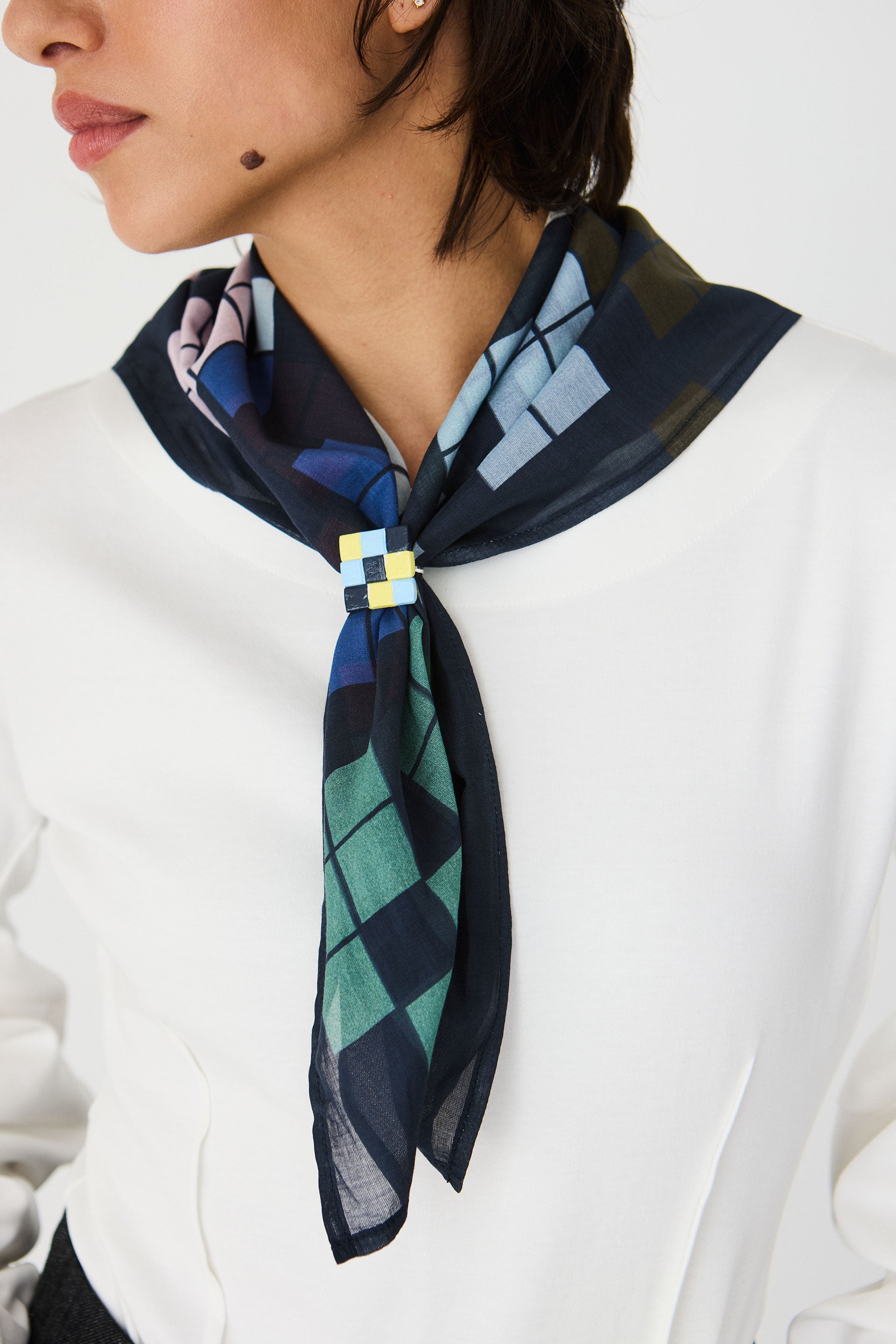 Nika-Gots Scarf in Multicolour