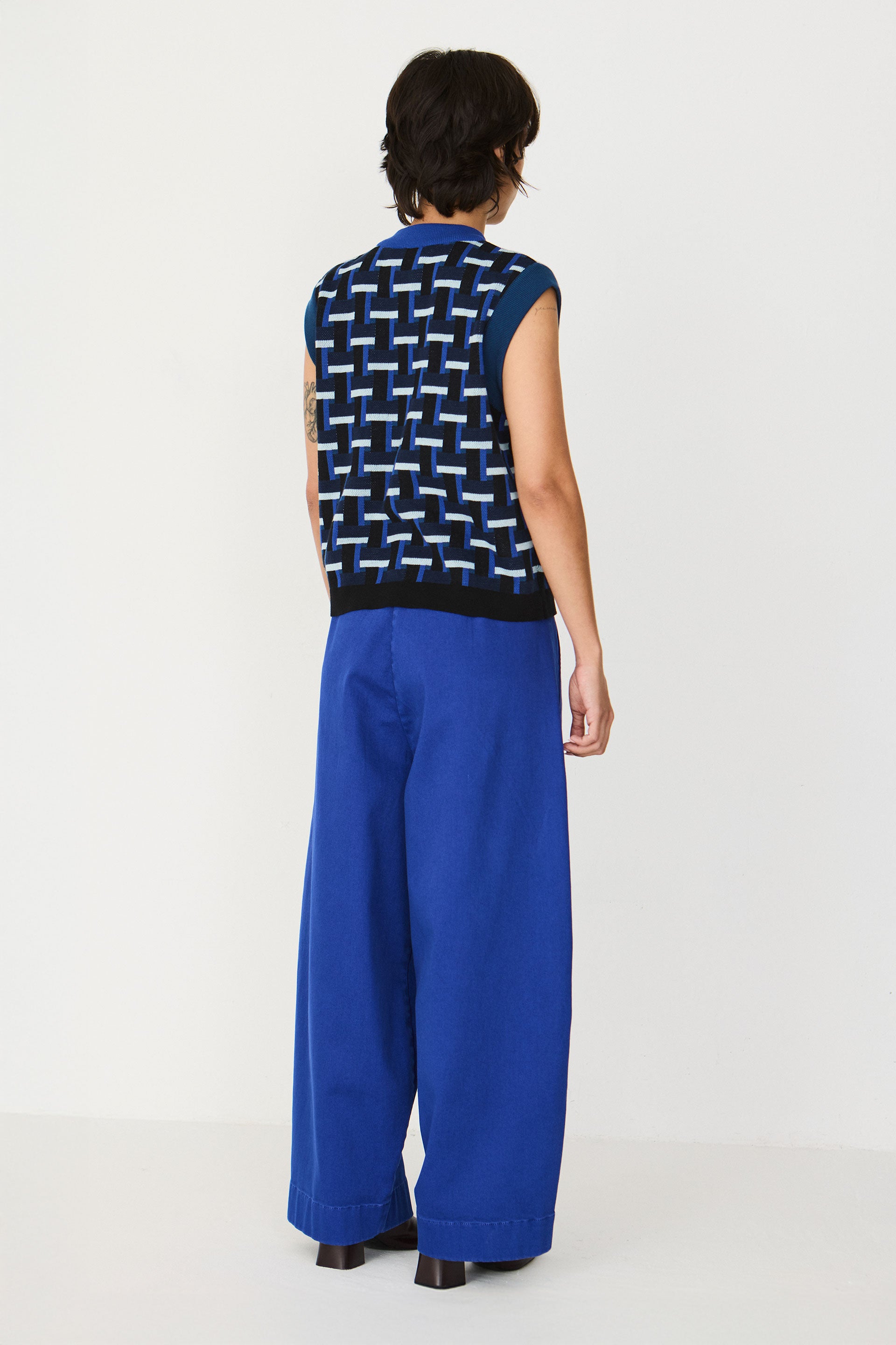 Gamitza-Gots Sweater in Multicolour