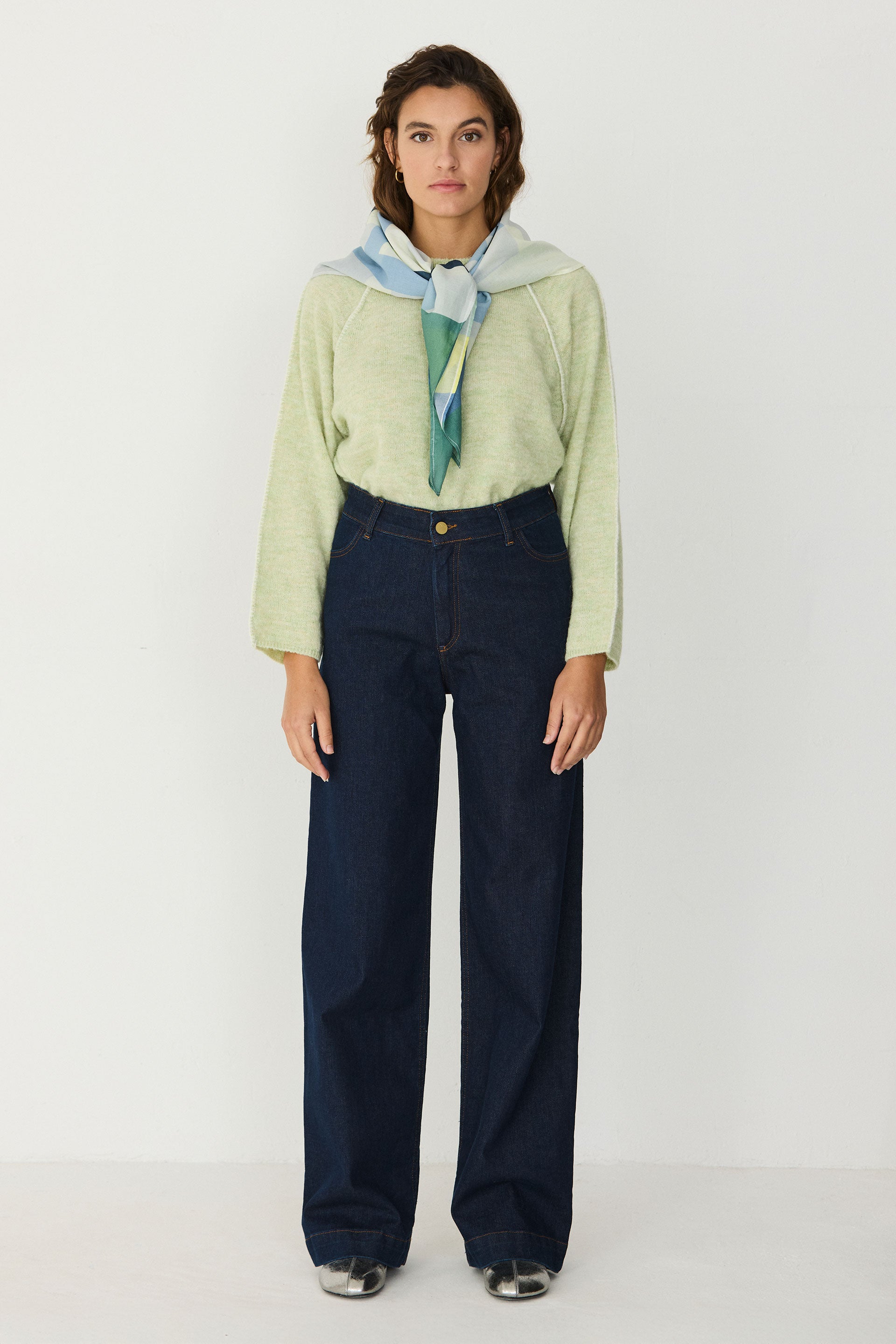 Ainhize Trouser in Dark Denim